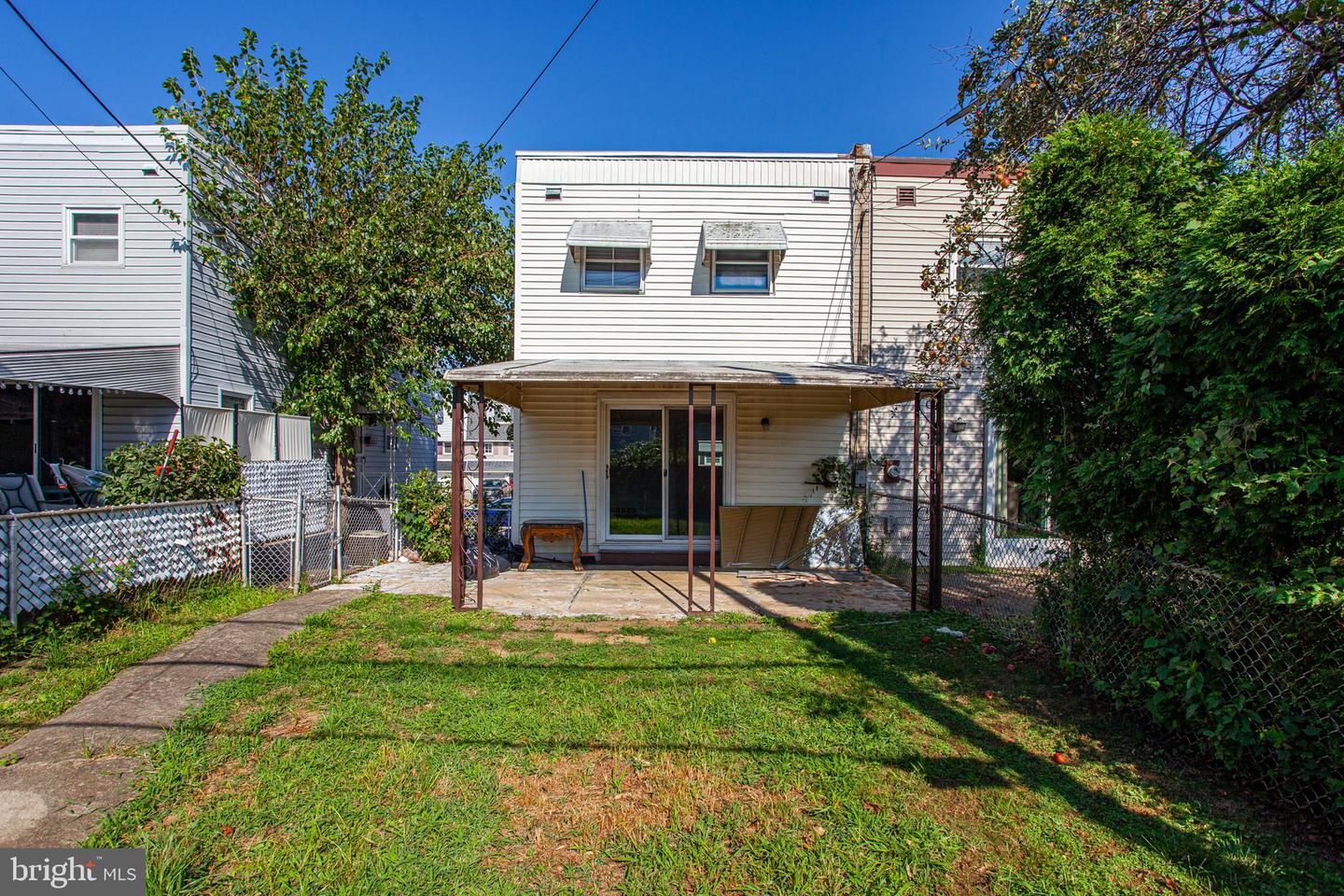 2738 Maxwell St Property Photo 26