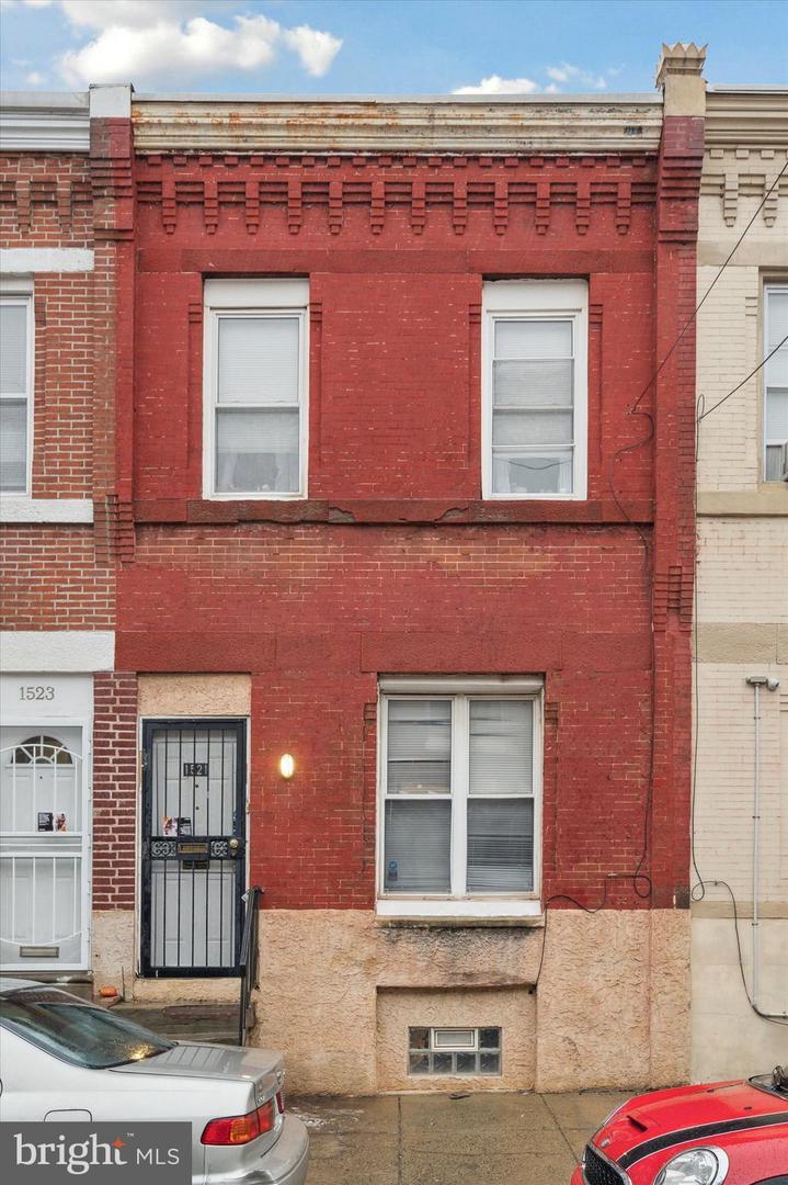 1521 Fontain St Property Photo 22