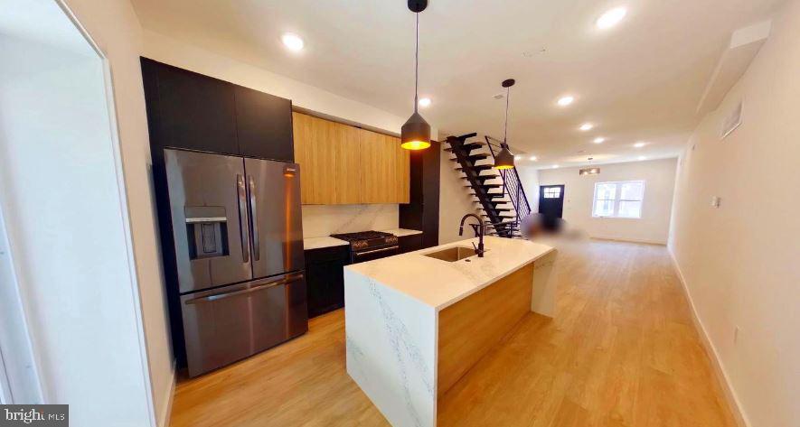 2050 Ellsworth St Property Photo 2