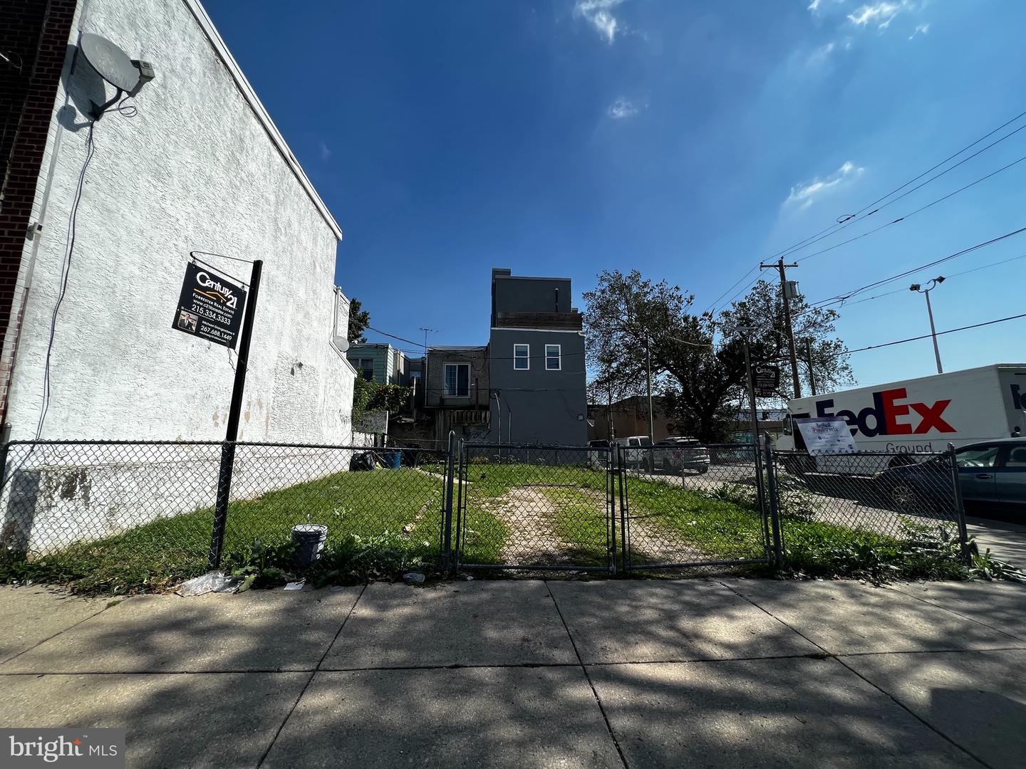 1653-55 S Bailey St Property Photo 2