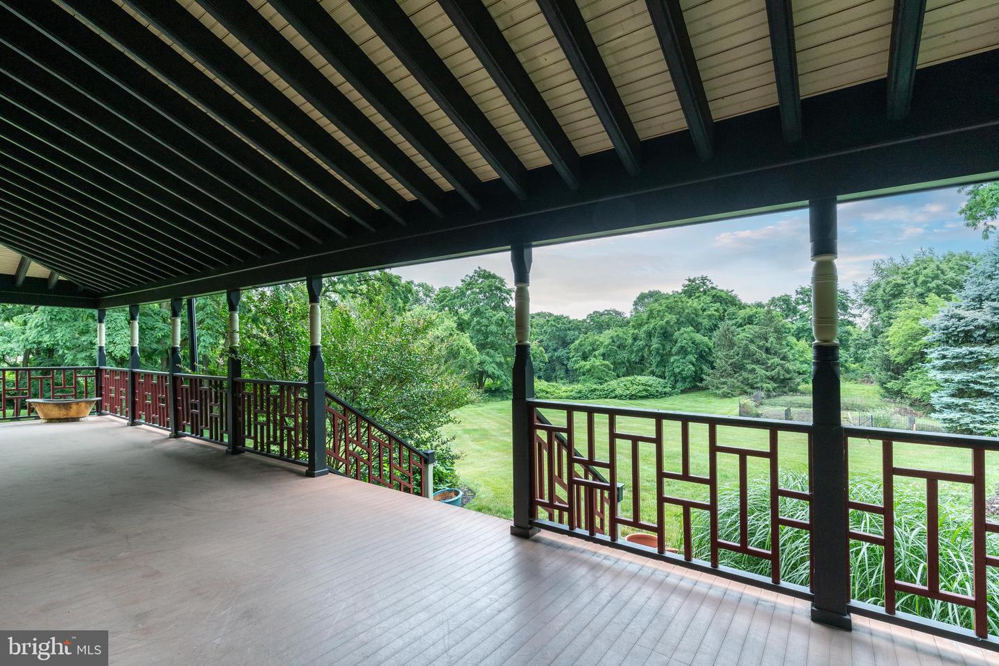 8101 Verree Rd Property Photo 10