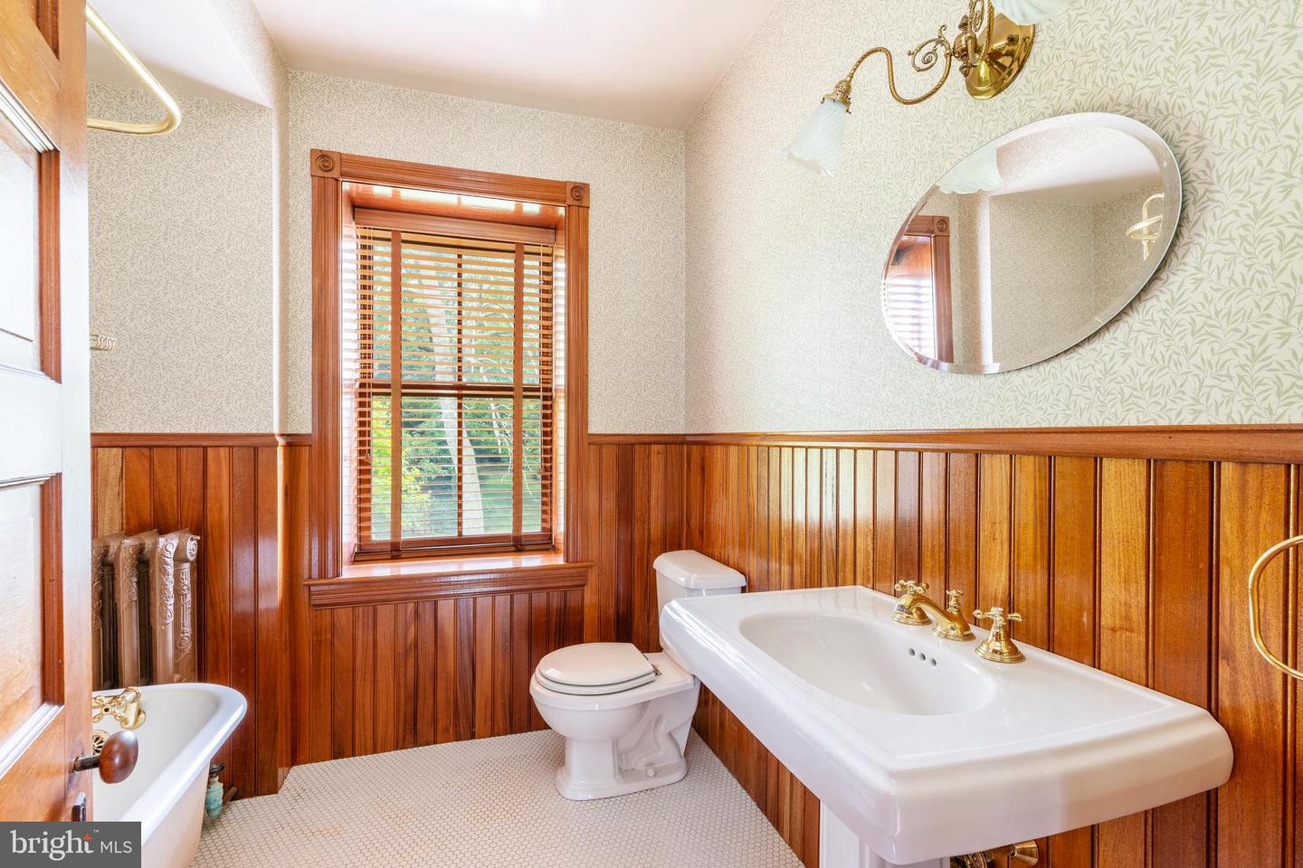 8101 Verree Rd Property Photo 43