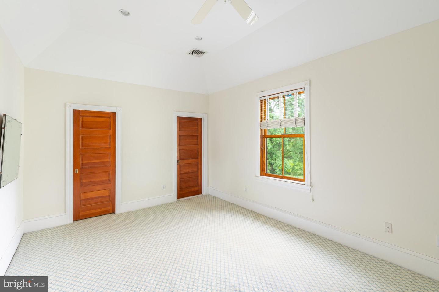 8101 Verree Rd Property Photo 52