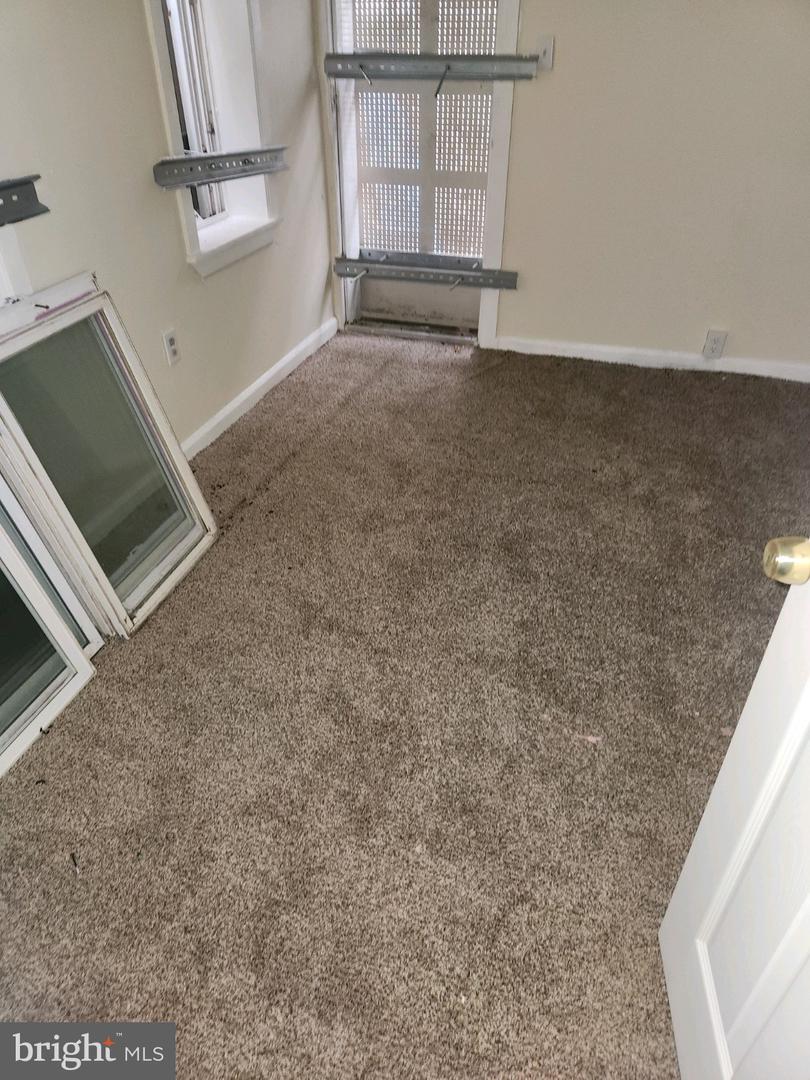 3110 Weymouth St Property Photo 10
