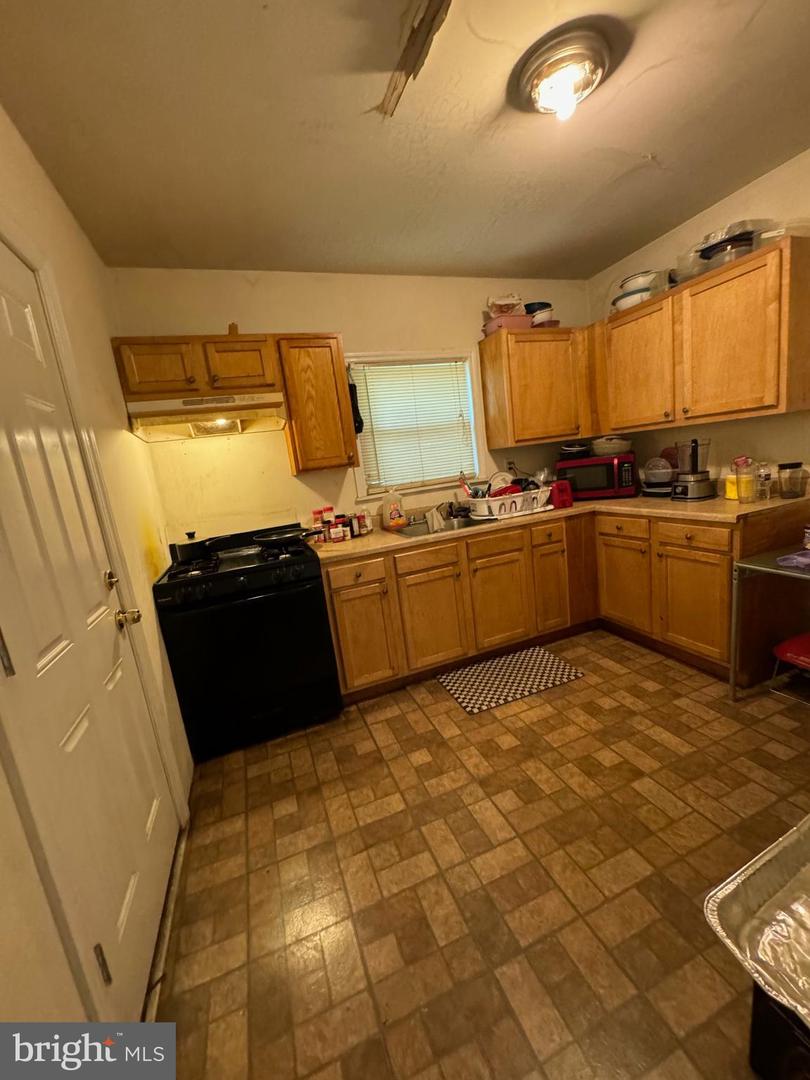 3450 F St Property Photo 12