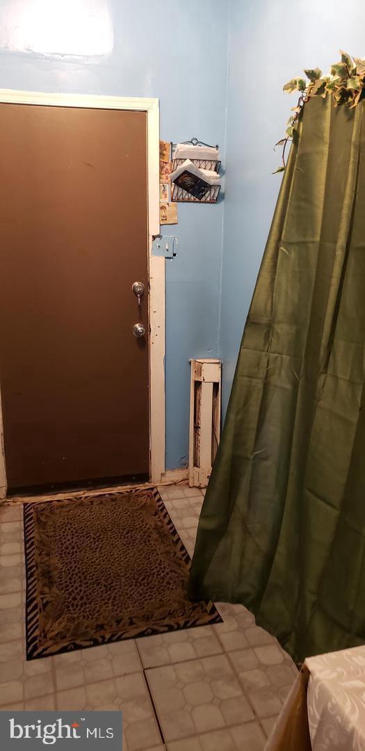 2838 Kensington Ave Property Photo 42