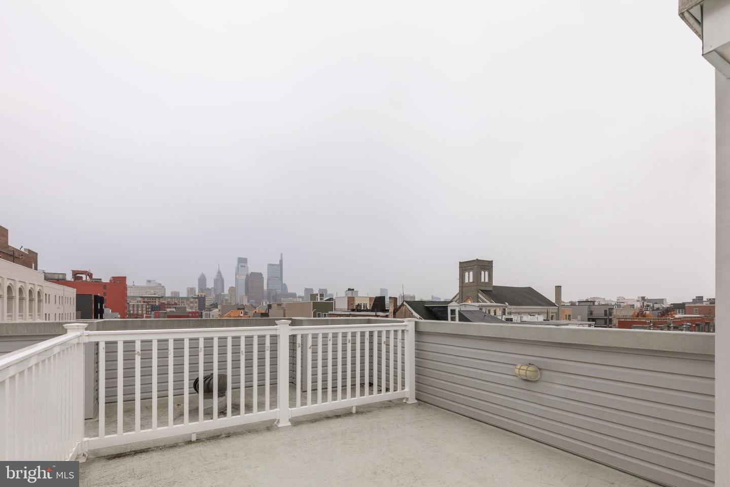 1419 Poplar St Property Photo 23