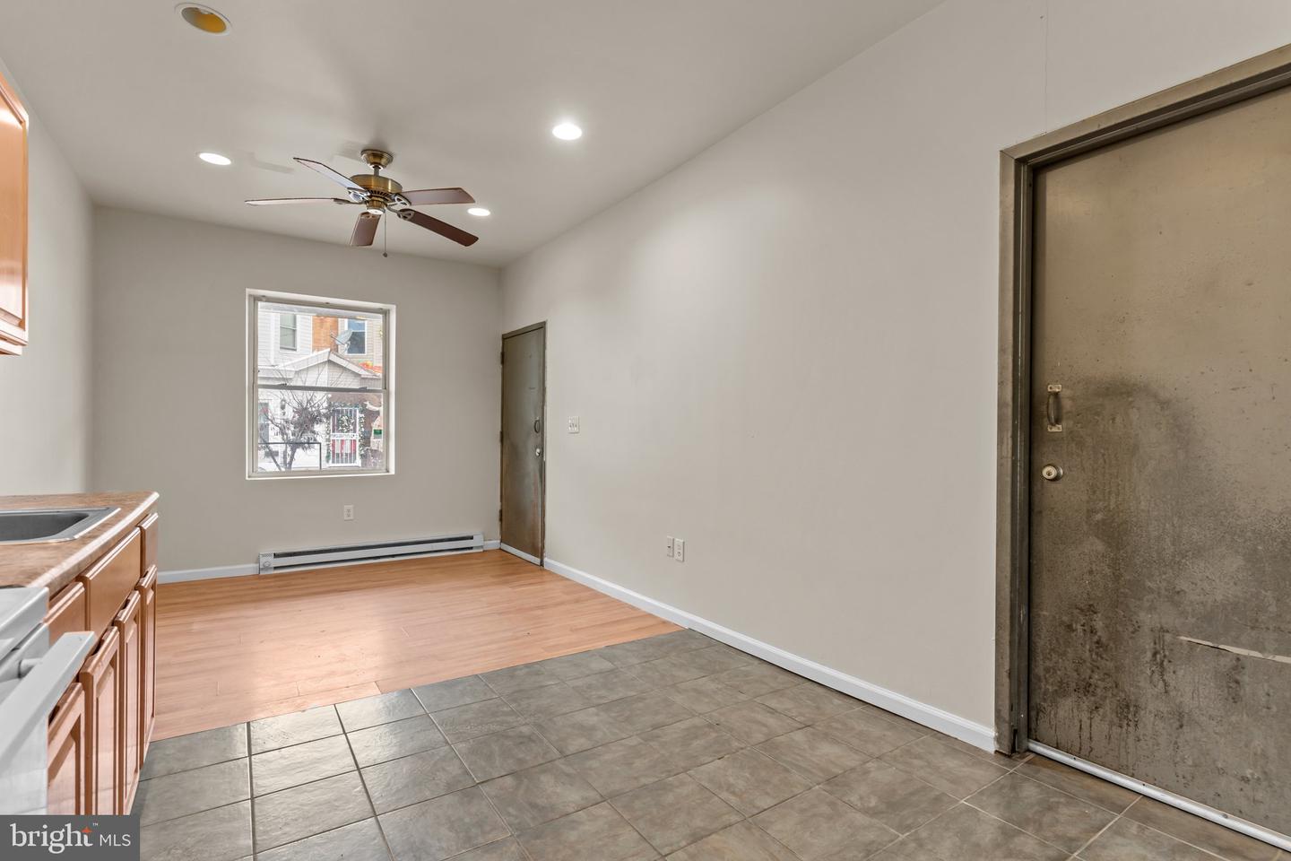 3555 Jasper St Property Photo 10