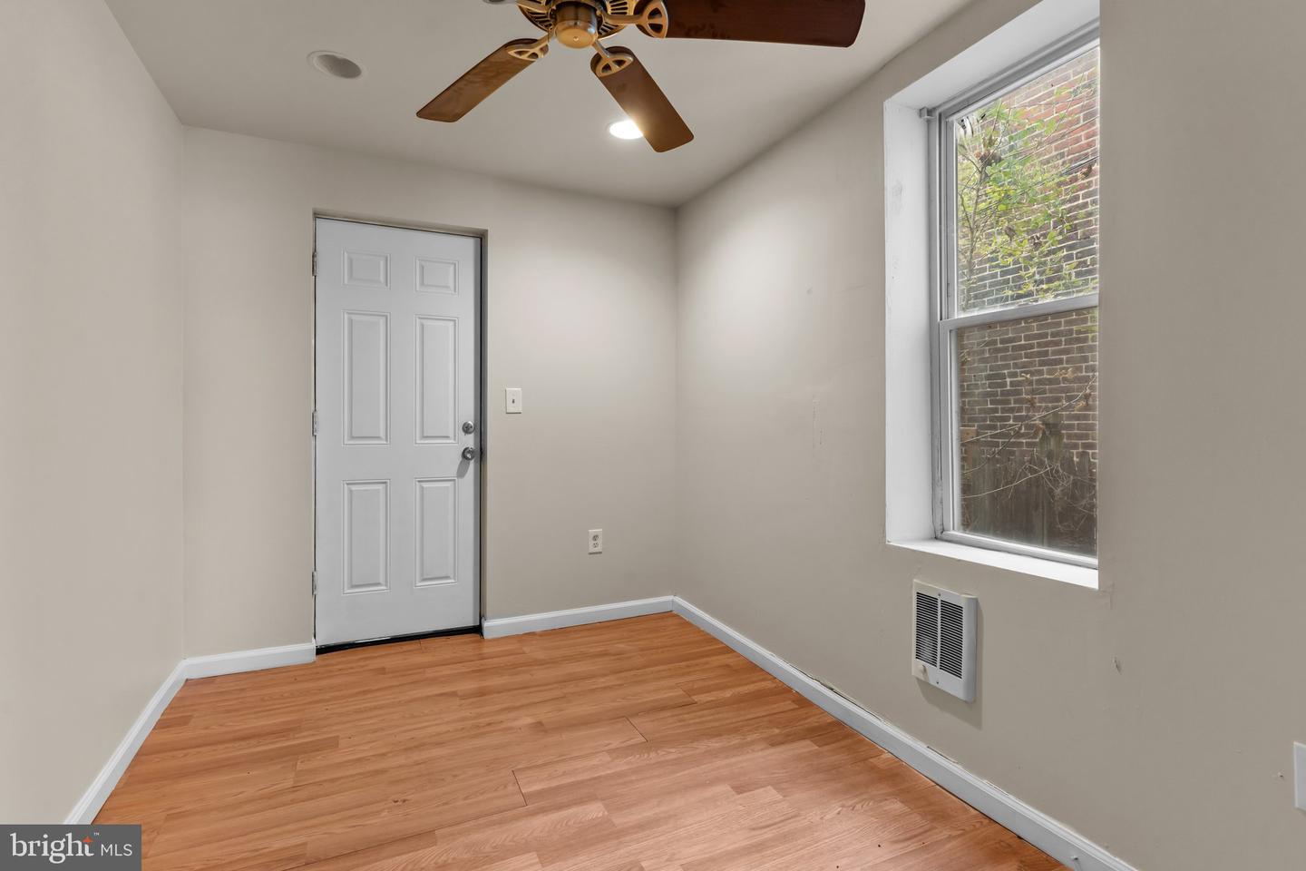 3555 Jasper St Property Photo 13