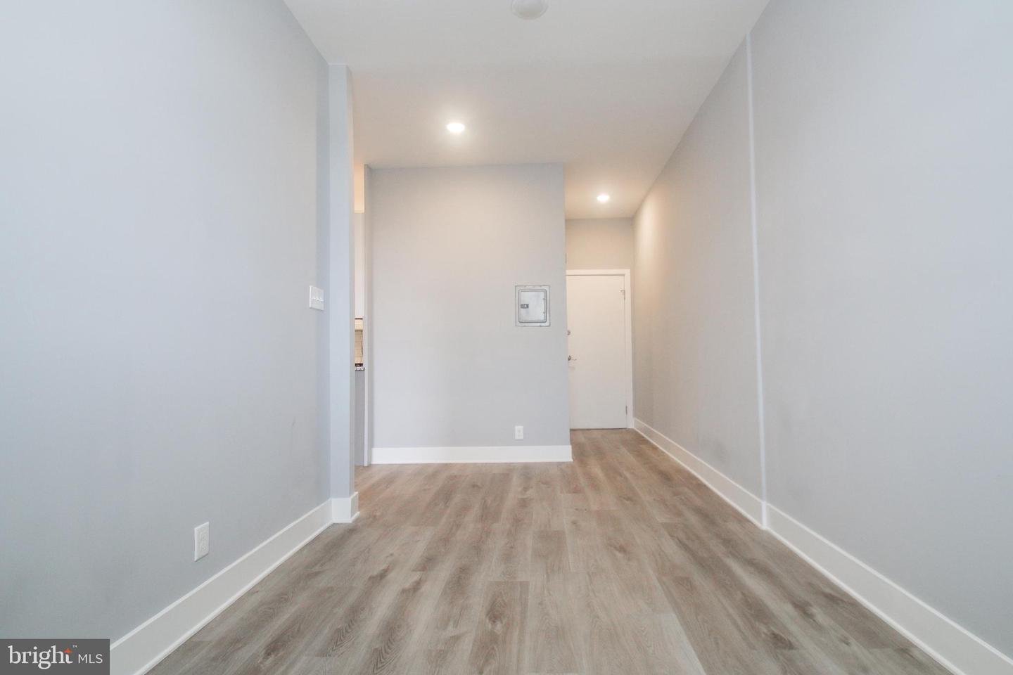 1518 E Passyunk Ave Property Photo 9