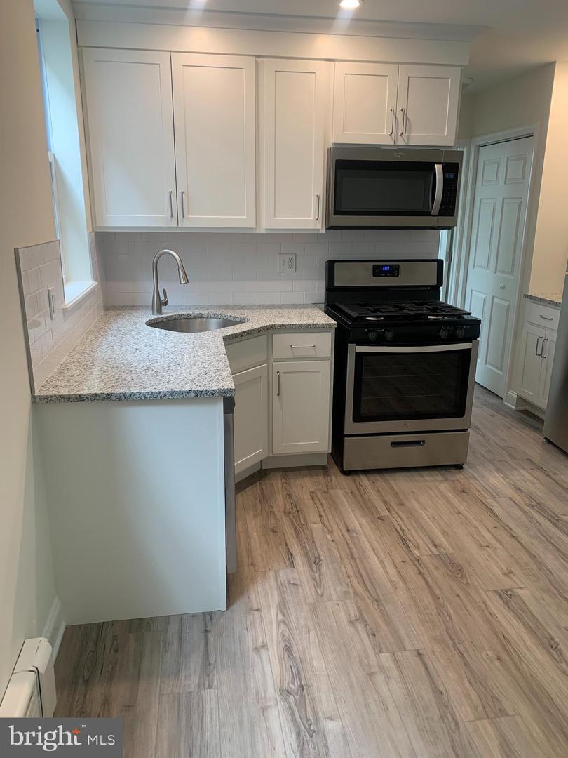 1518 E Passyunk Ave Property Photo 15