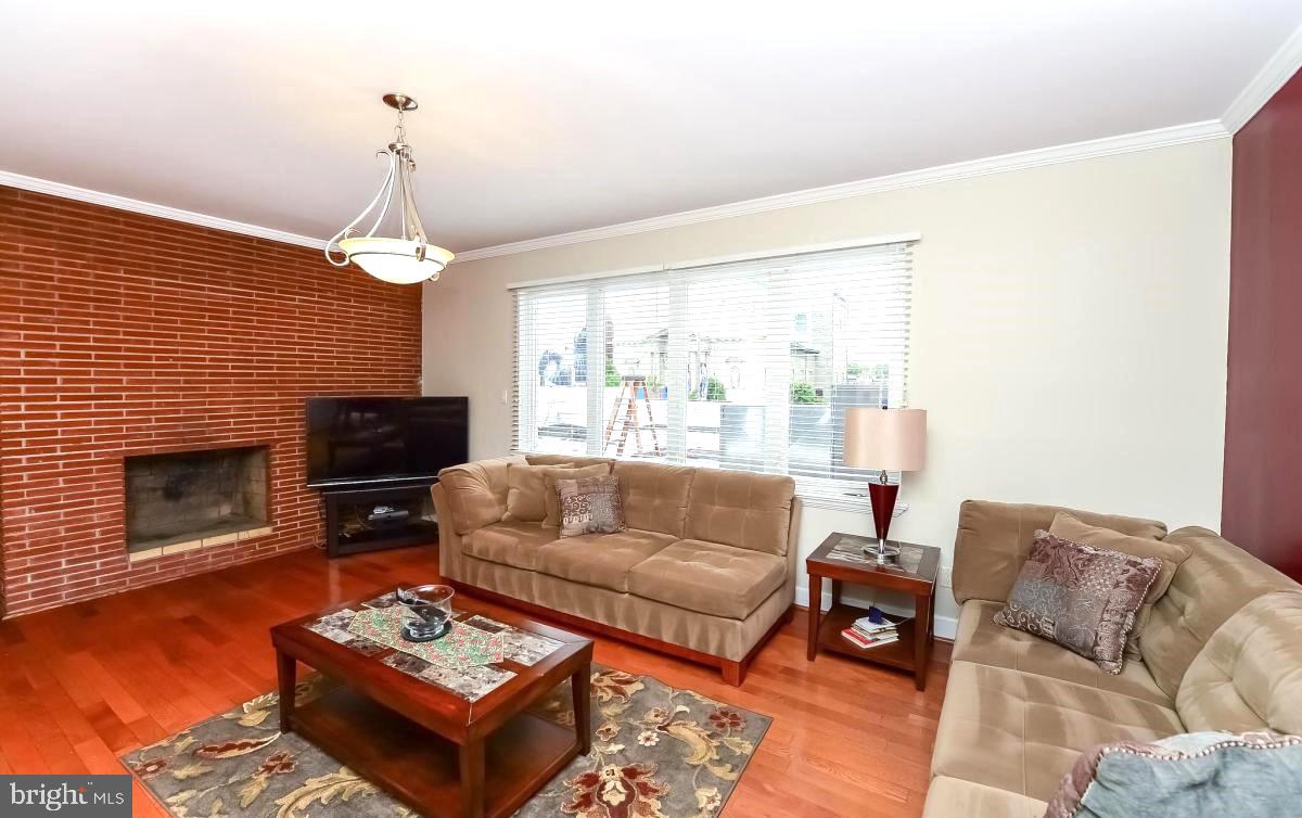 1135-43 S Broad St #2 Property Photo 3