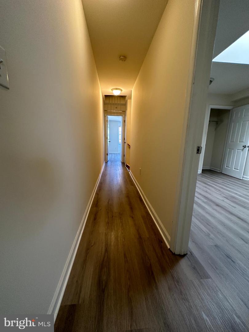 1734 Monument St Property Photo 18