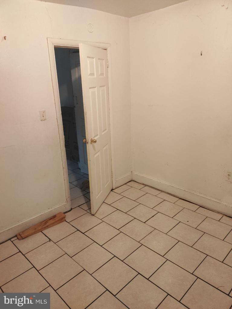 4014 N 6th St Property Photo 9