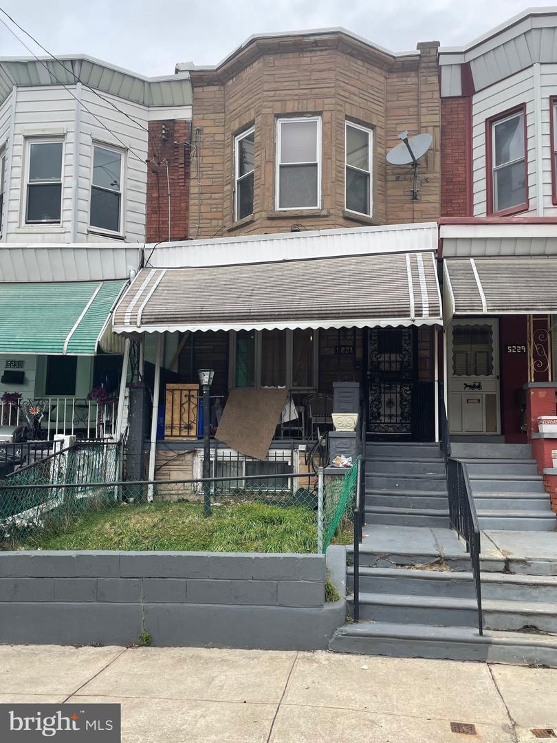 5231 Sansom St Property Photo 1