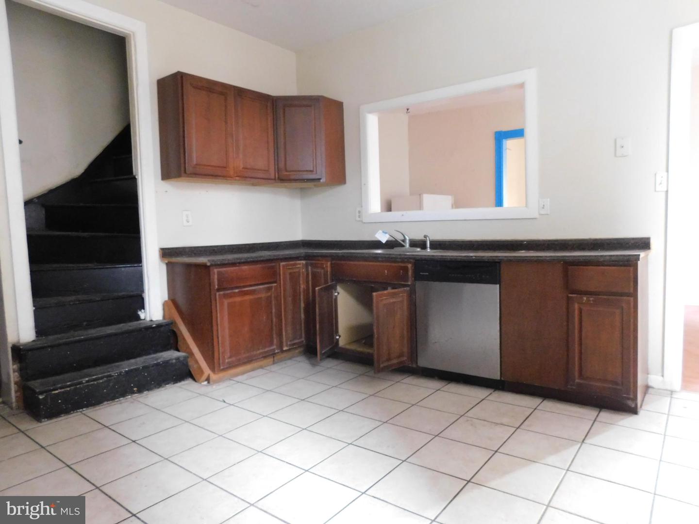 5035 Cedar Ave Property Photo 12