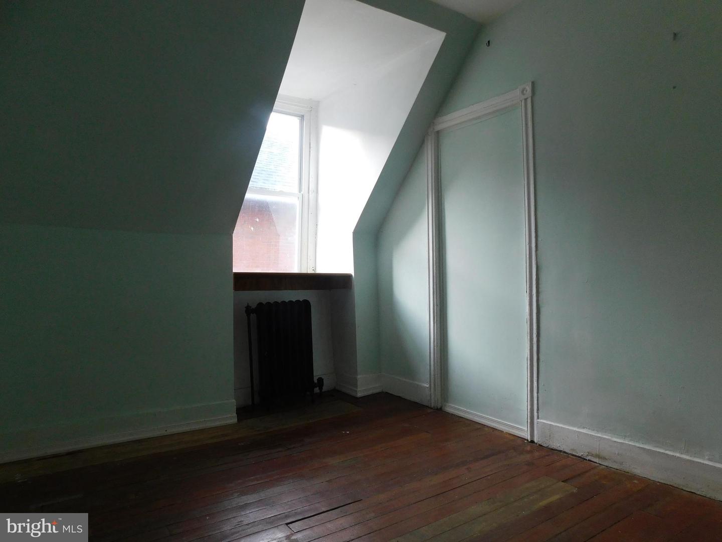 5035 Cedar Ave Property Photo 27