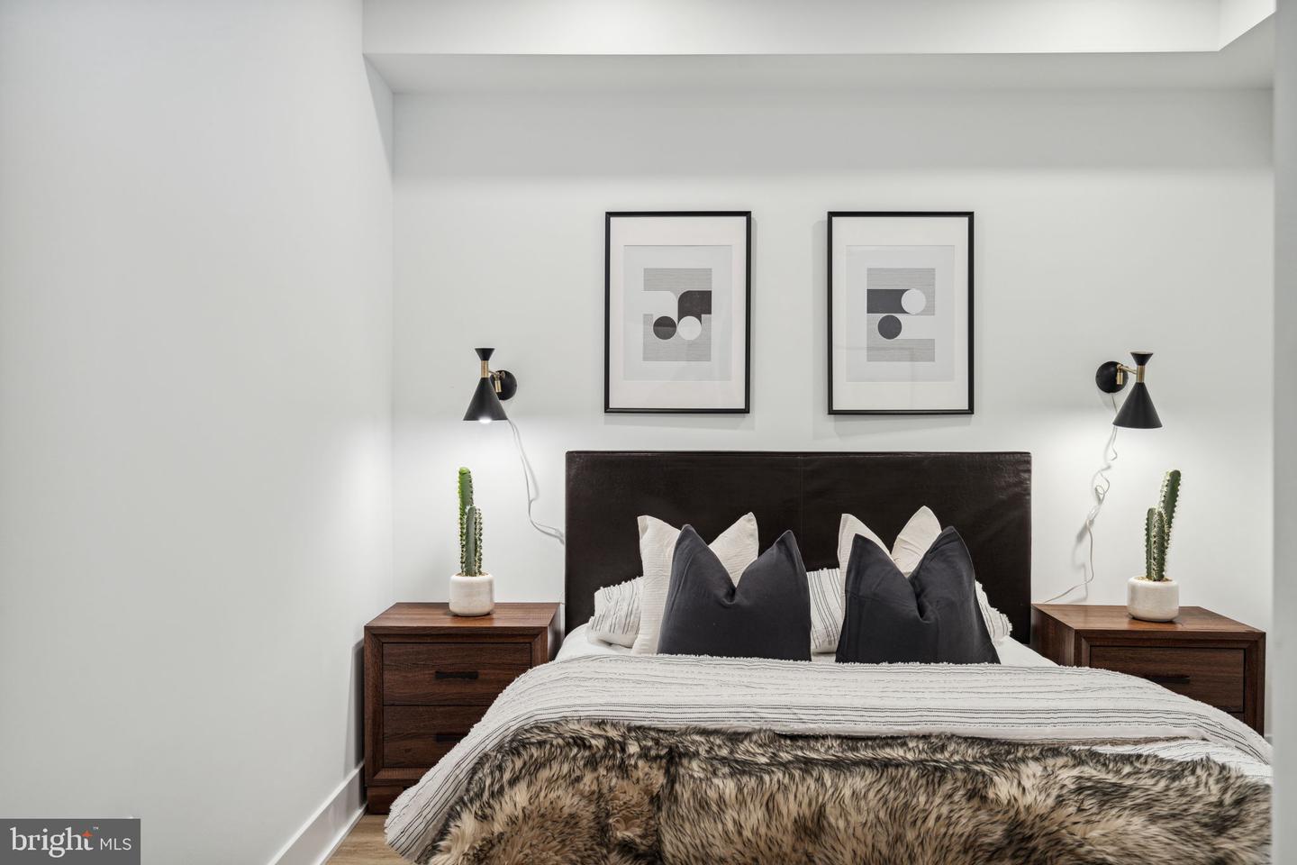 1201 W Girard Ave #one Bedroom Property Photo 17