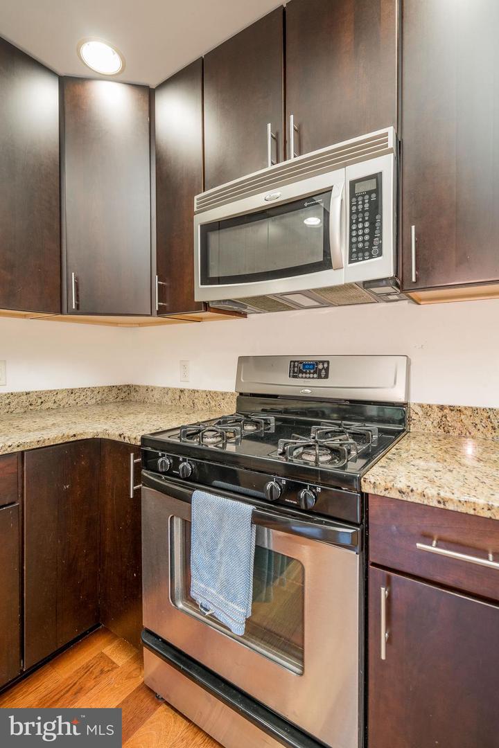 22 S Front St #305 Property Photo 7