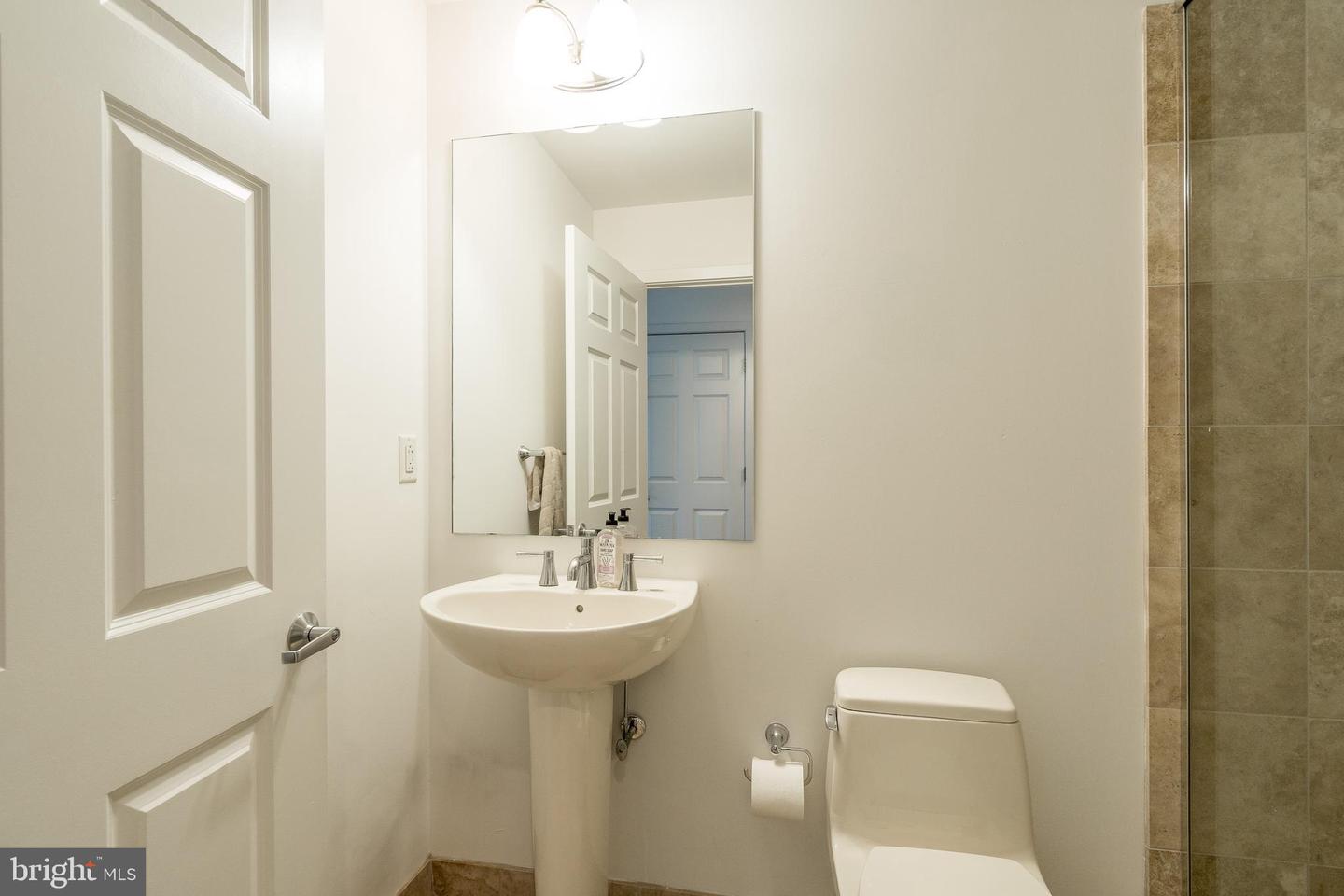 22 S Front St #305 Property Photo 14