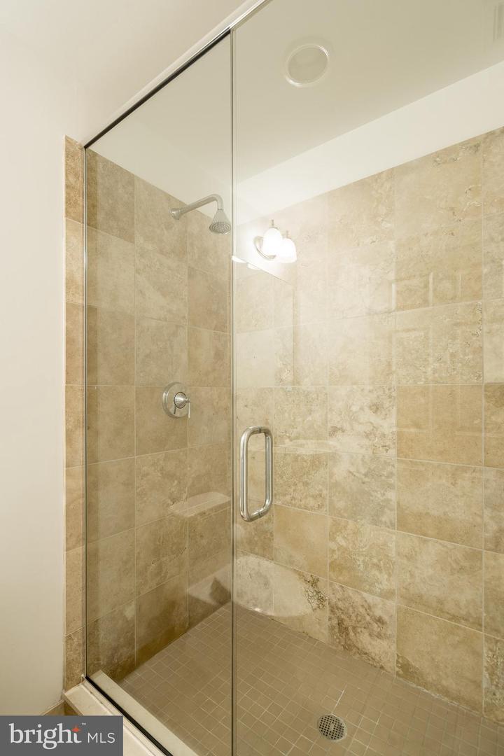22 S Front St #305 Property Photo 15