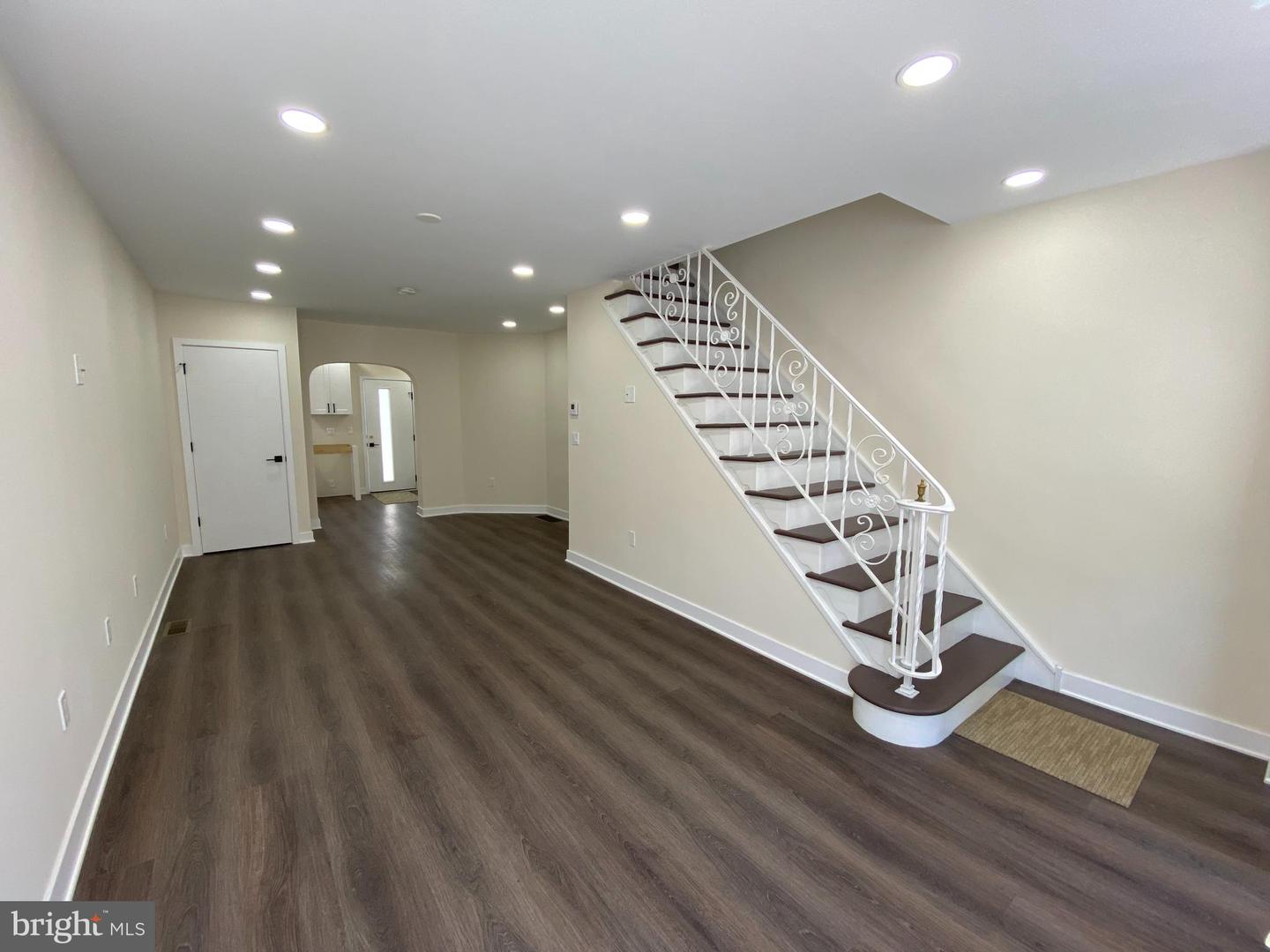 2829 Cantrell St Property Photo 3