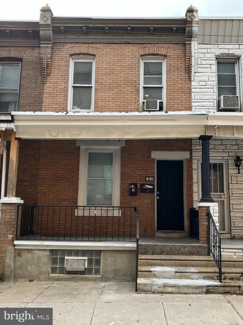 1846 E THAYER ST Property Photo 1