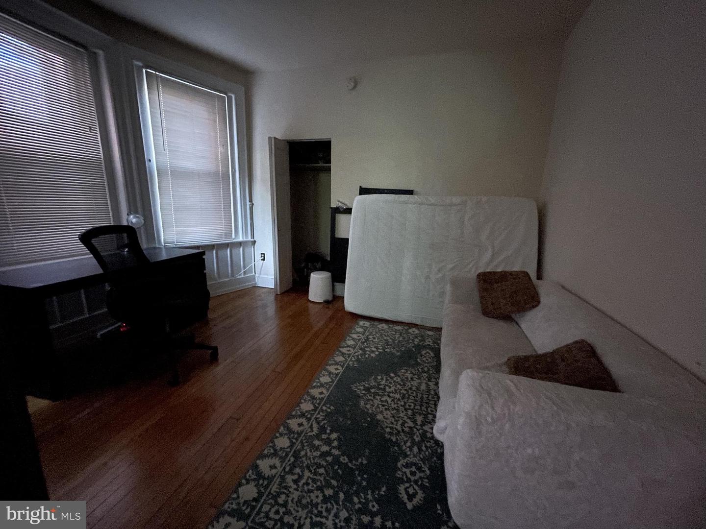 4333 Pine St Property Photo 12