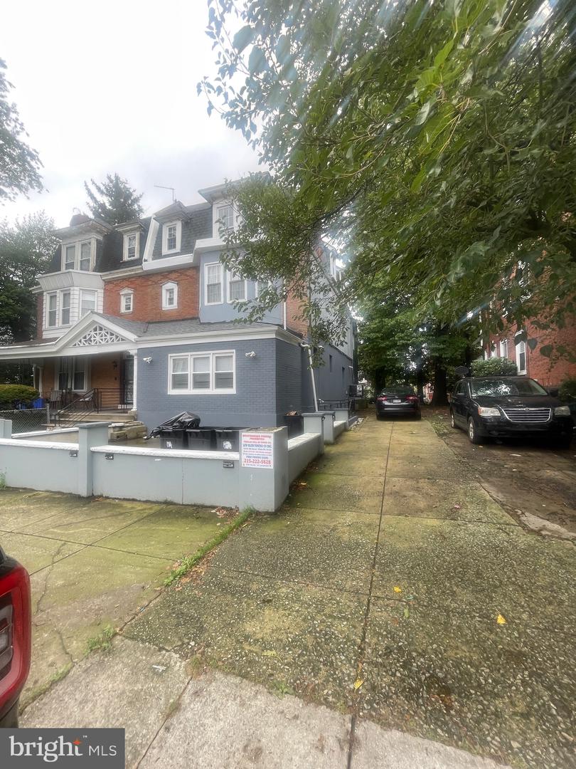 5710 Ashland Ave Property Photo 2