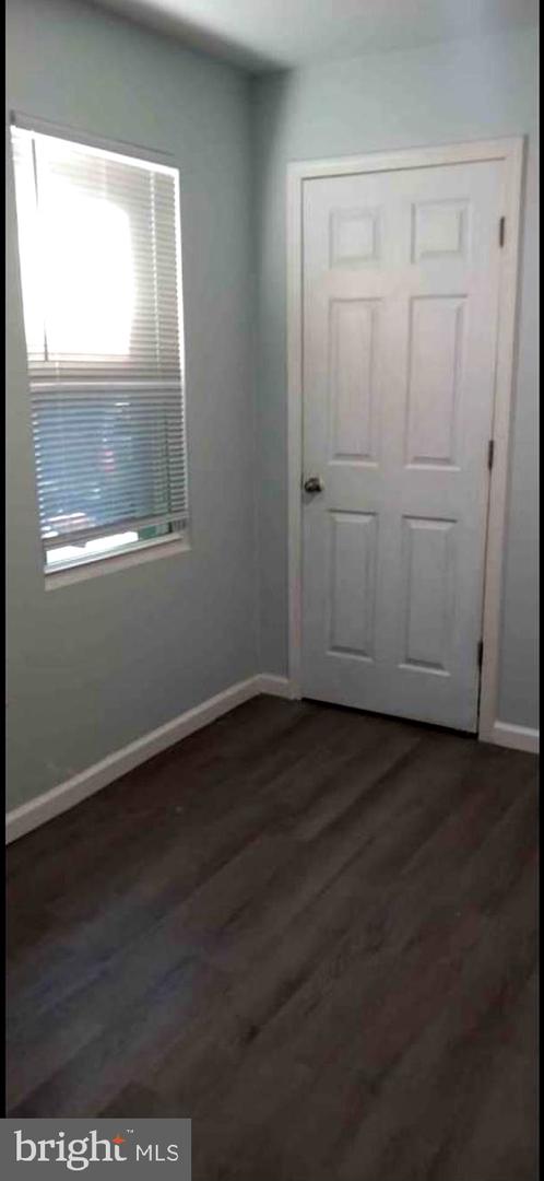 5710 Ashland Ave Property Photo 8