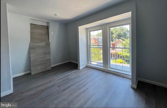 5710 Ashland Ave Property Photo 24