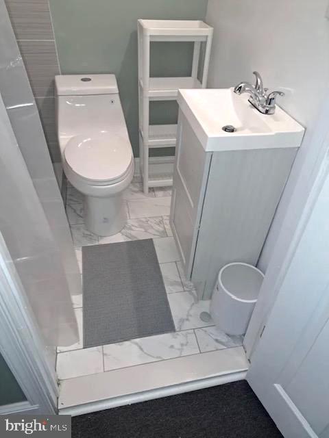 5710 Ashland Ave Property Photo 31