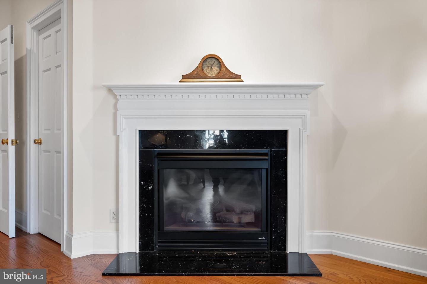 124 Bainbridge St Property Photo 28
