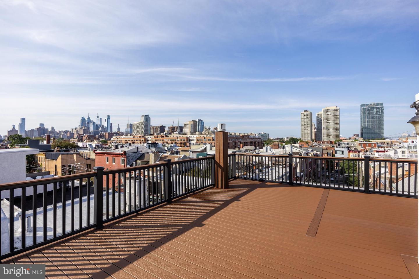 124 Bainbridge St Property Photo 45