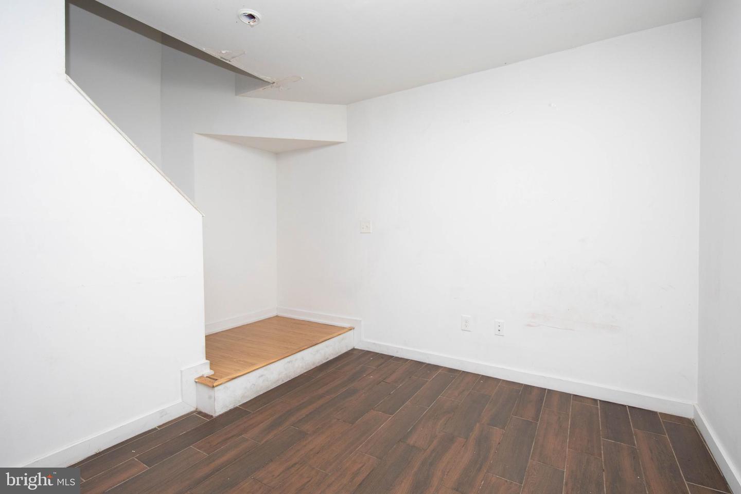 1702 Cecil B Moore Ave Property Photo 5