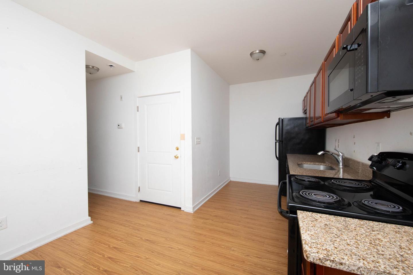 1702 Cecil B Moore Ave Property Photo 27