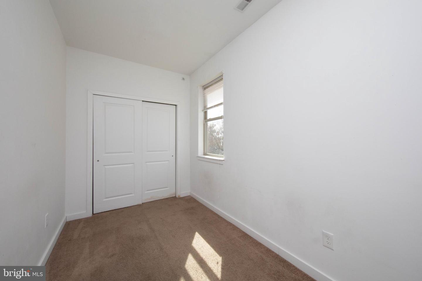 1702 Cecil B Moore Ave Property Photo 32