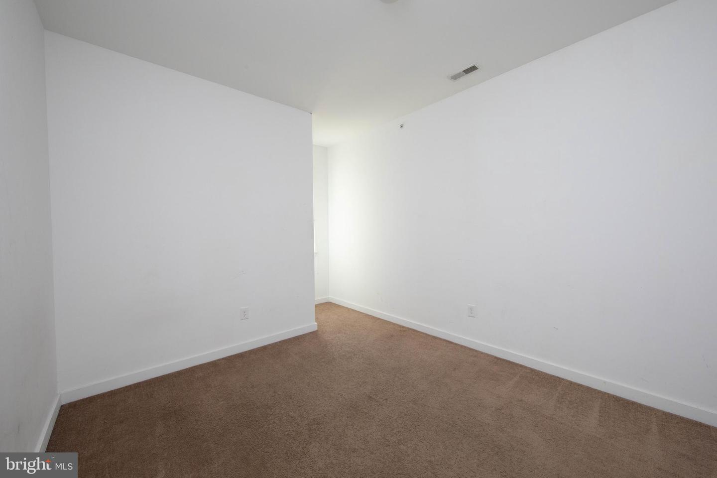 1702 Cecil B Moore Ave Property Photo 33