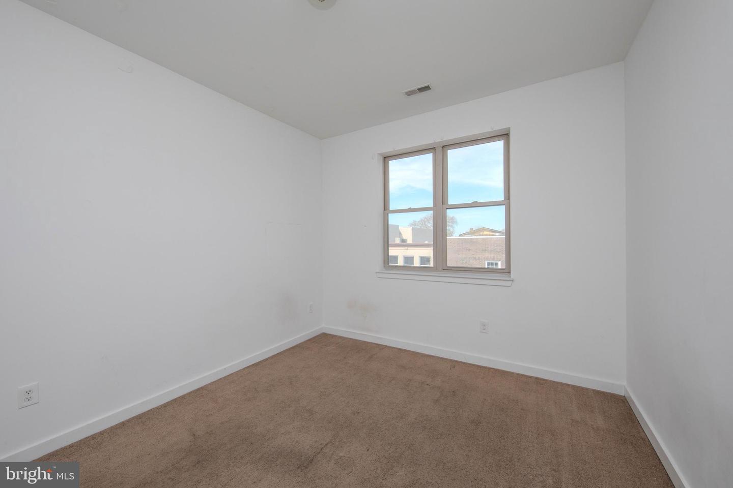 1702 Cecil B Moore Ave Property Photo 35