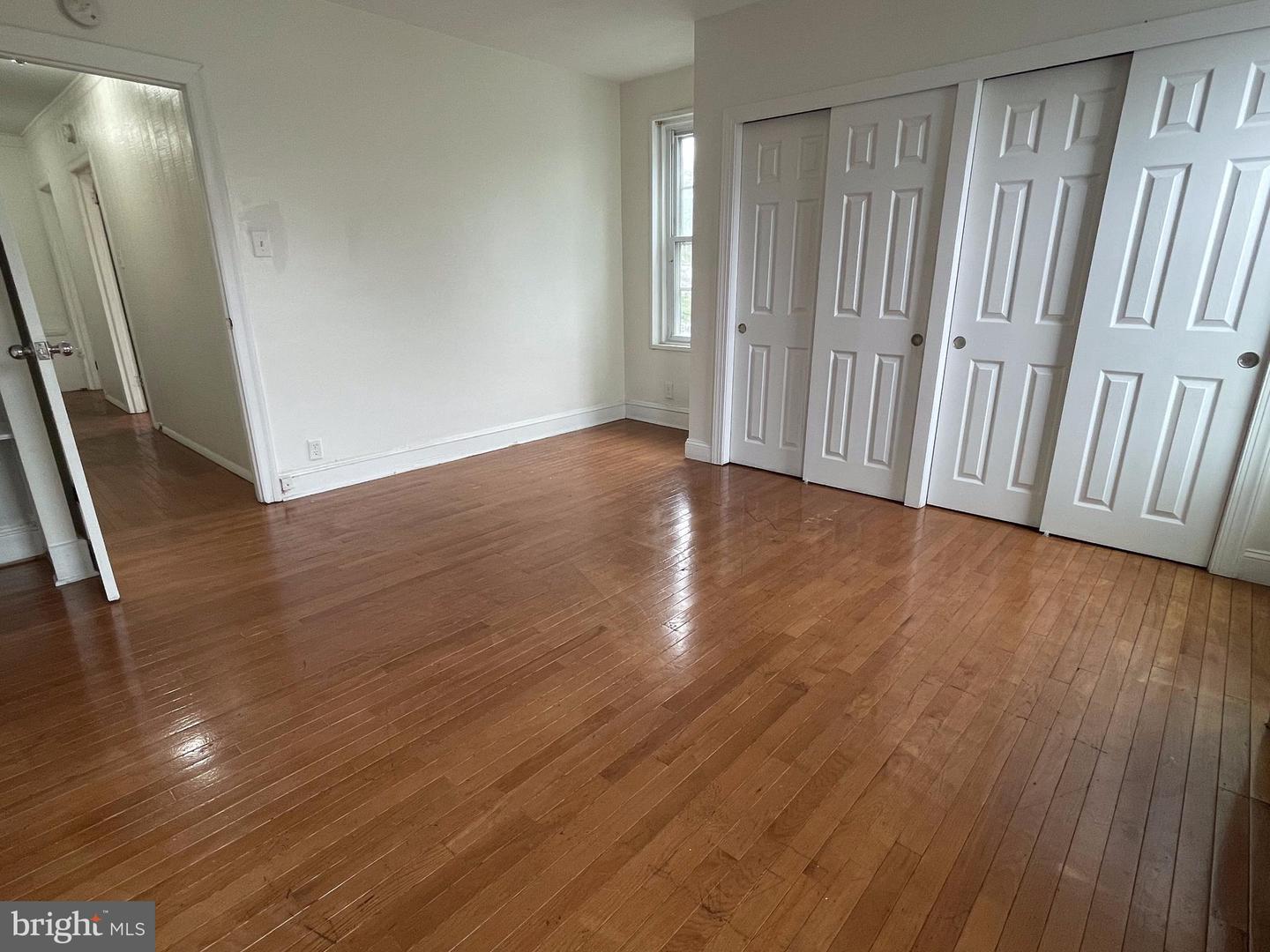 7429 Bingham St Property Photo 15