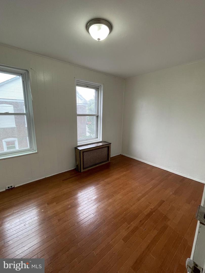 7429 Bingham St Property Photo 16