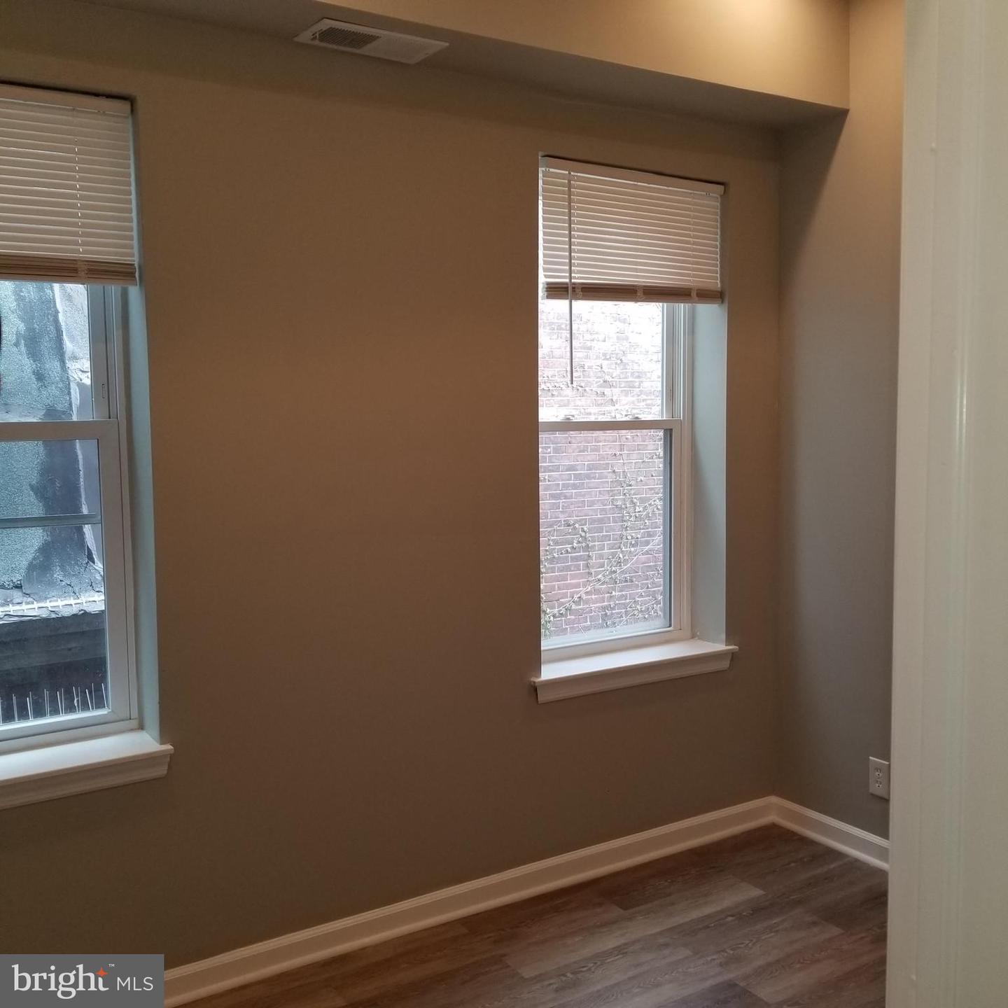 1112 Mifflin St #3 Property Photo 9