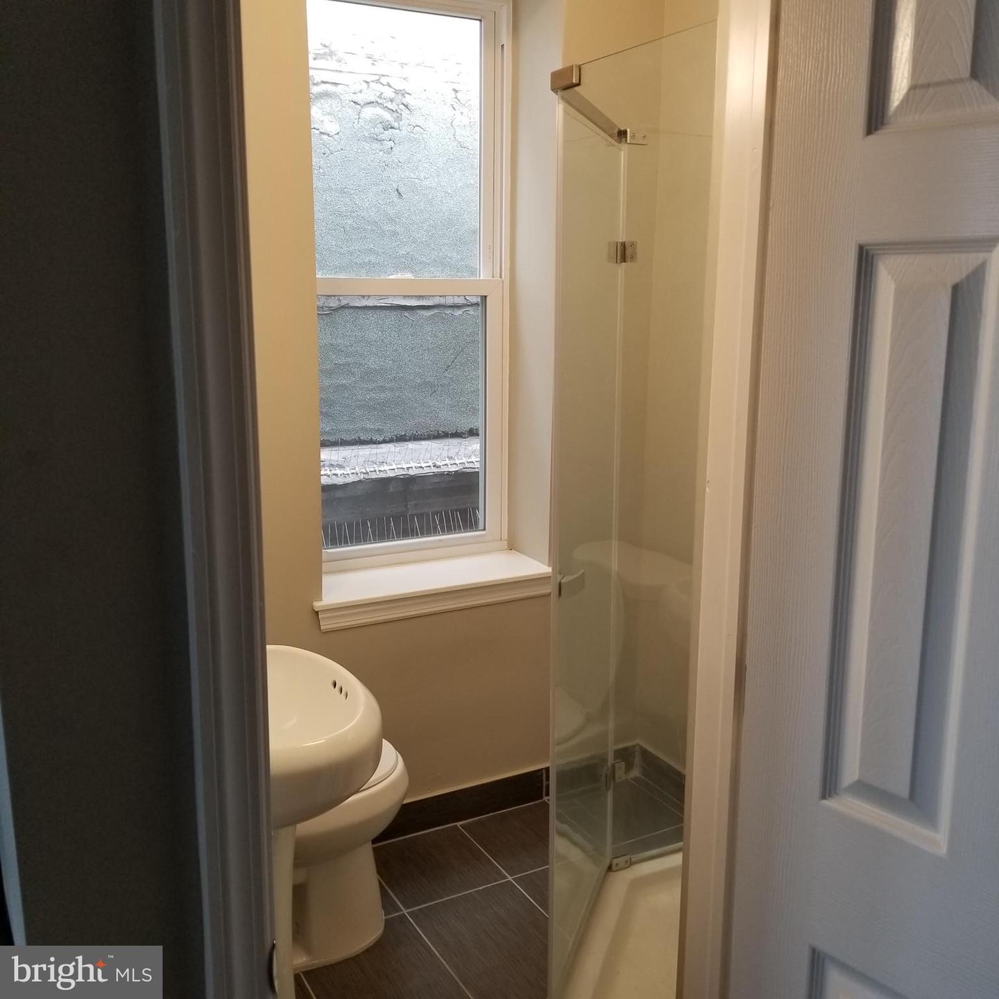 1112 Mifflin St #3 Property Photo 13