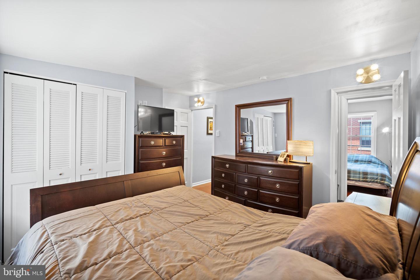 1704 Webster St Property Photo 16