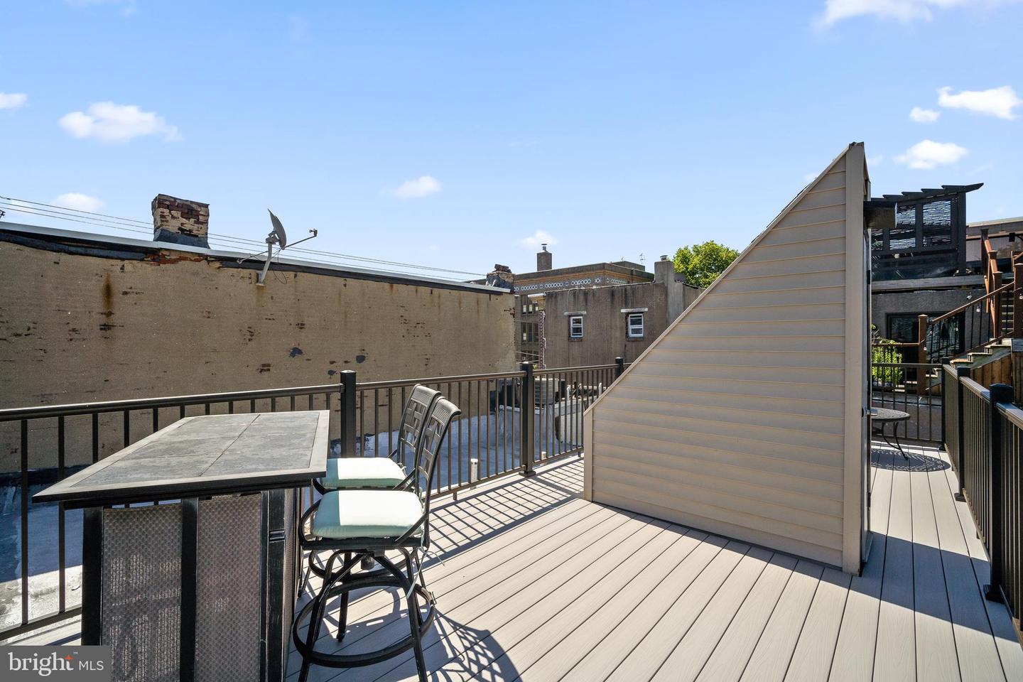 1704 Webster St Property Photo 26