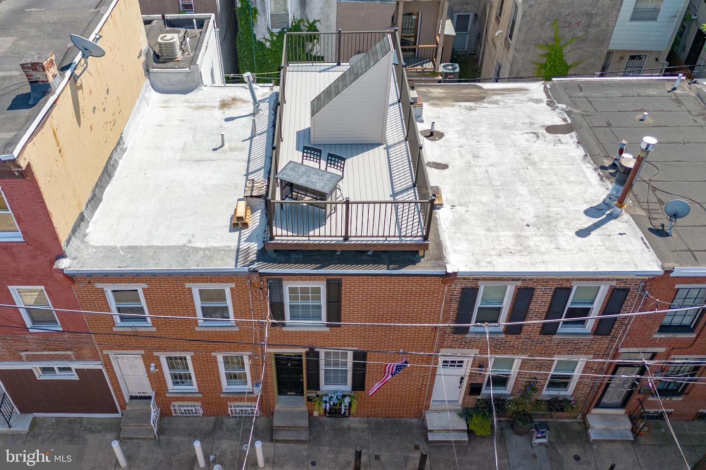 1704 Webster St Property Photo 29
