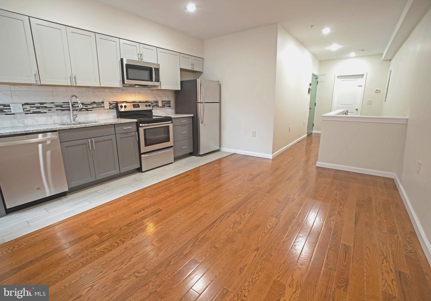 1811 N Gratz St #1st Fl Property Photo 1