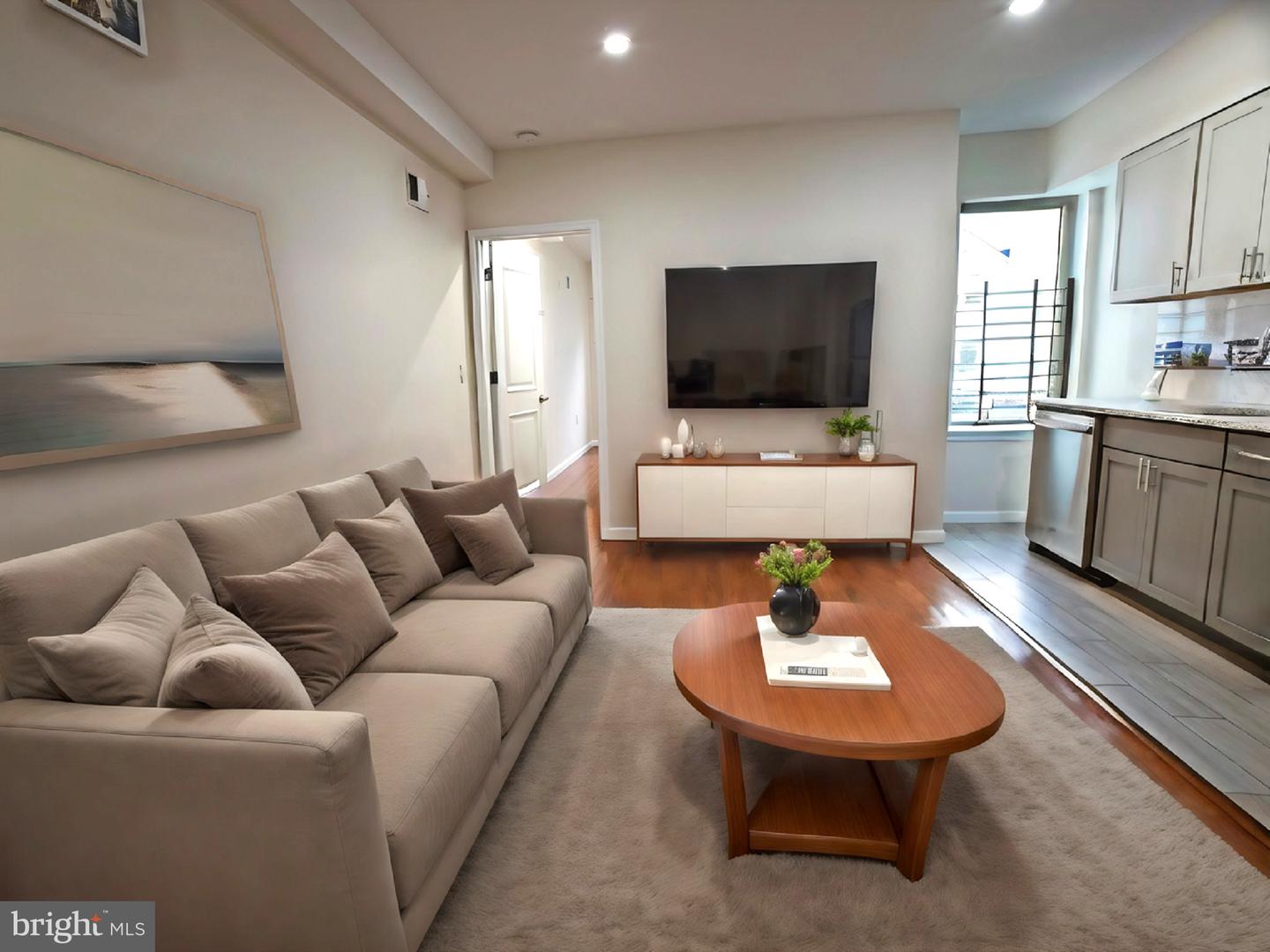 1811 N Gratz St #1st Fl Property Photo 2