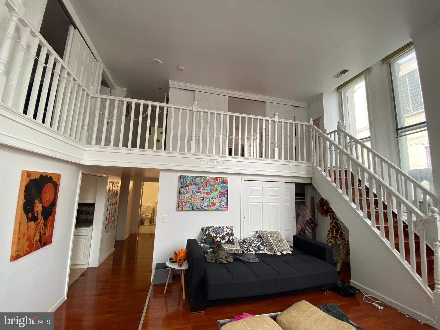 1001-13 CHESTNUT ST #403E