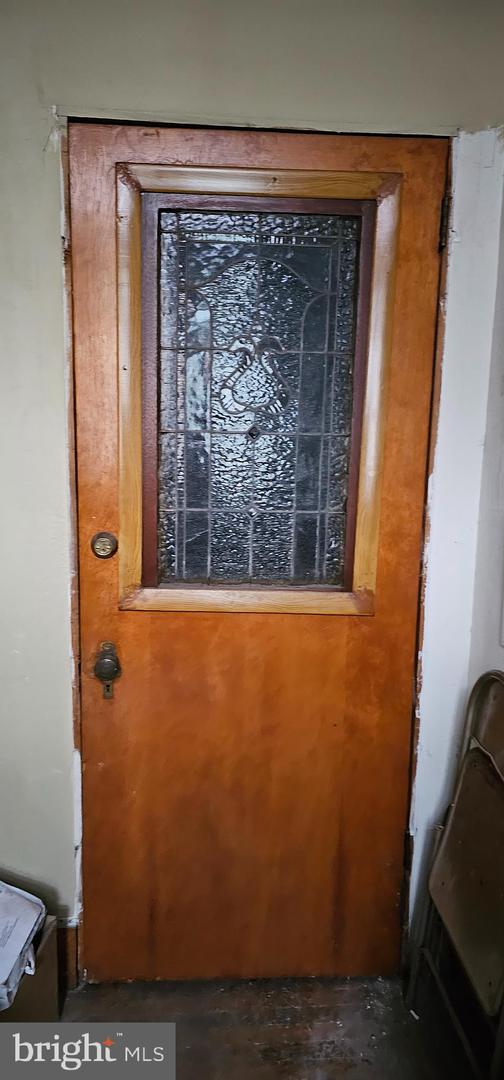 1421 W Girard Ave Property Photo 6